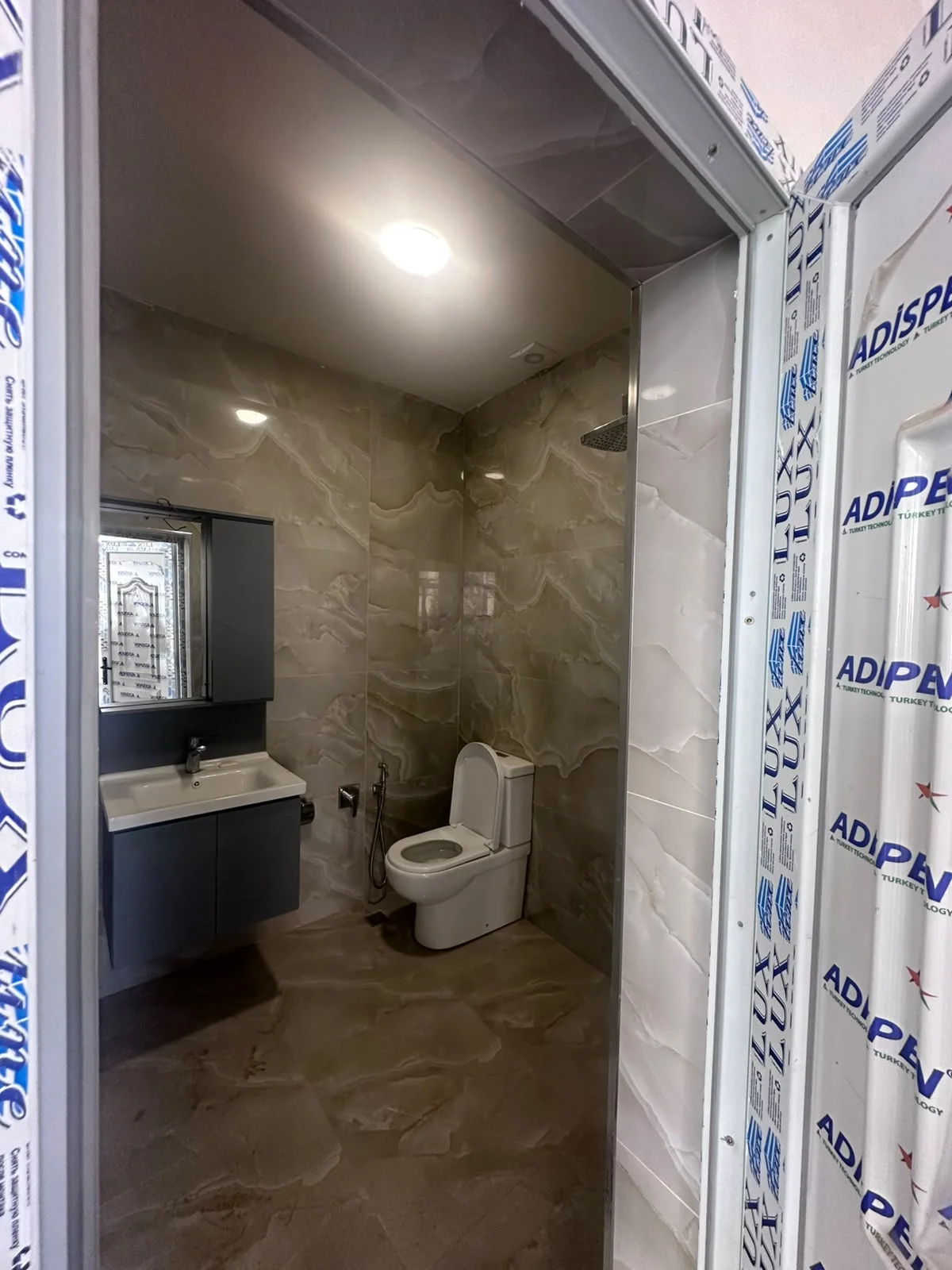 Kirayə Obyekt 350 m² Binəqədi r.