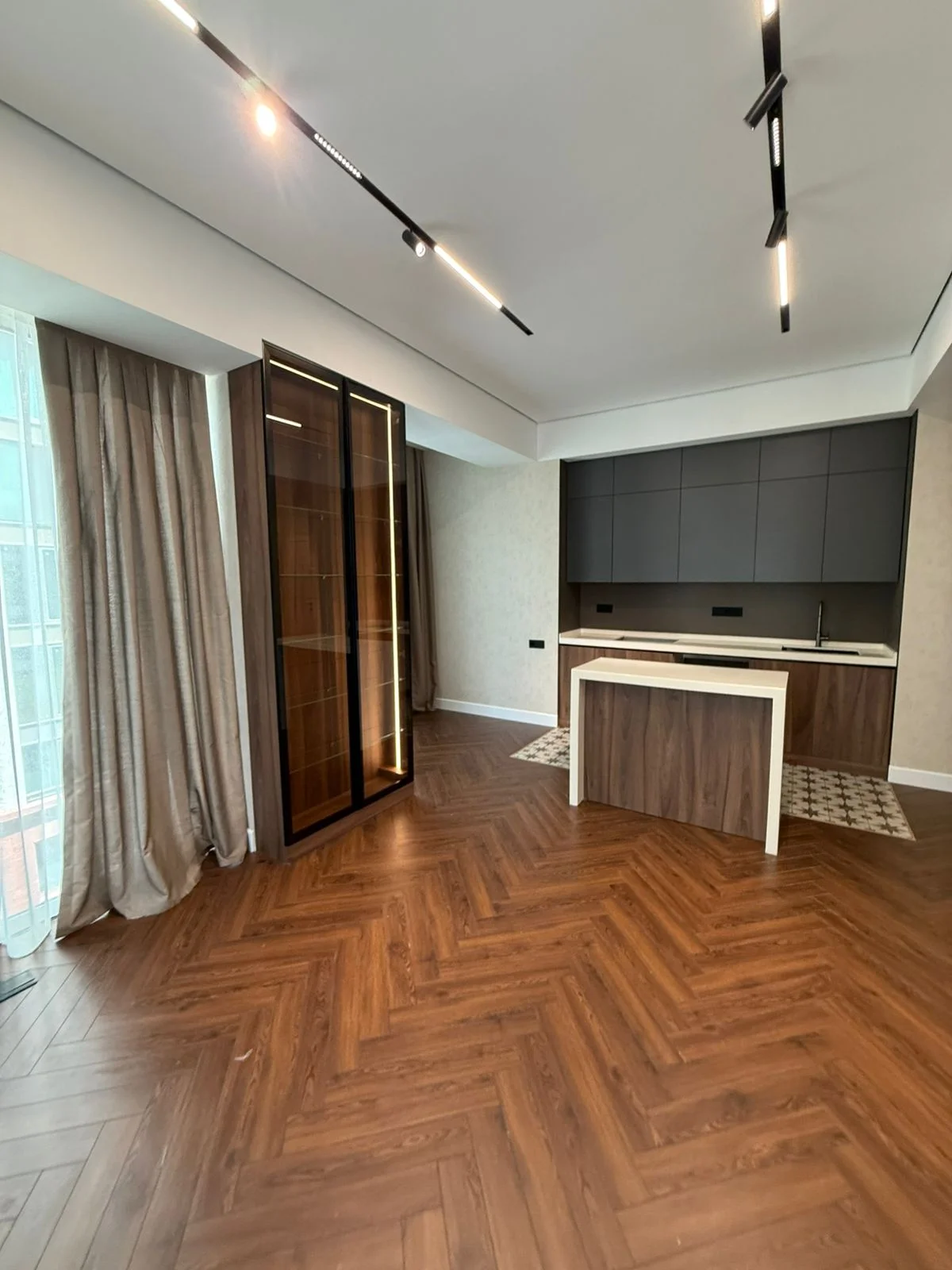 Продаётся 3-комнатная Квартира 105 m² Yasamal р-н Elmlər Akademiyası м. – şəkil 10