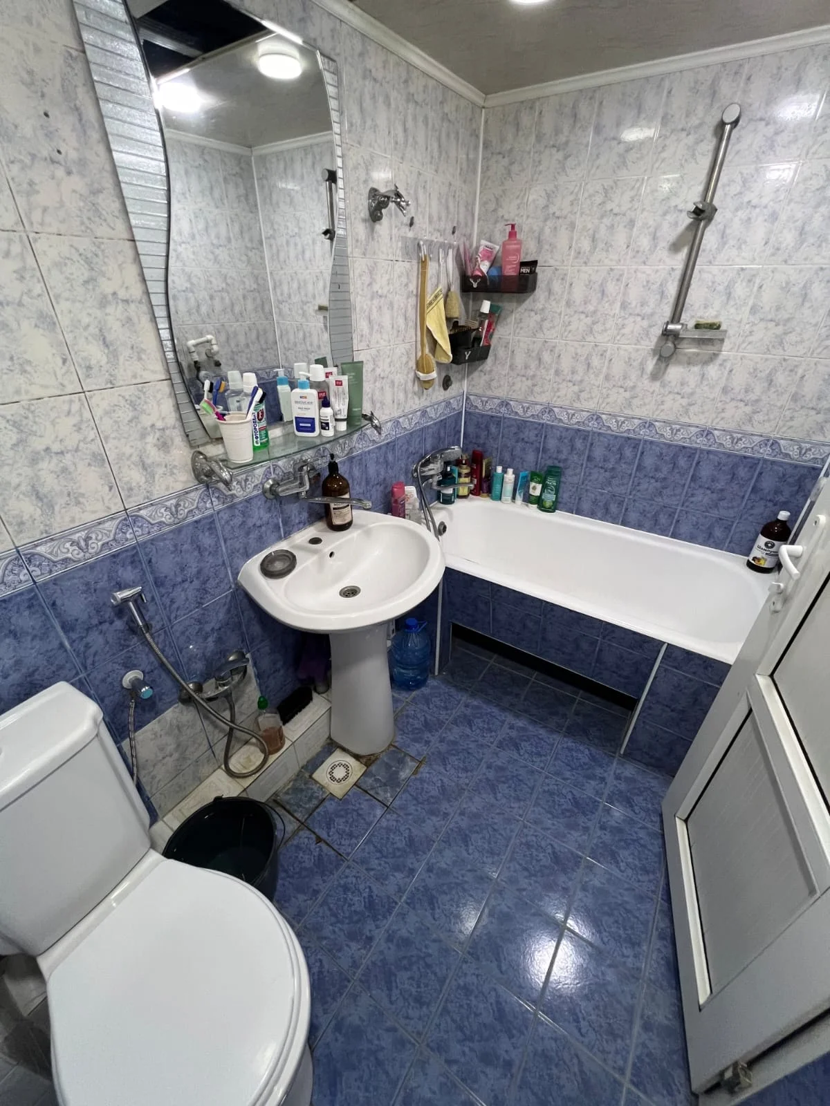 Kirayə 3 otaqlı Mənzil 70 m² Yasamal r.