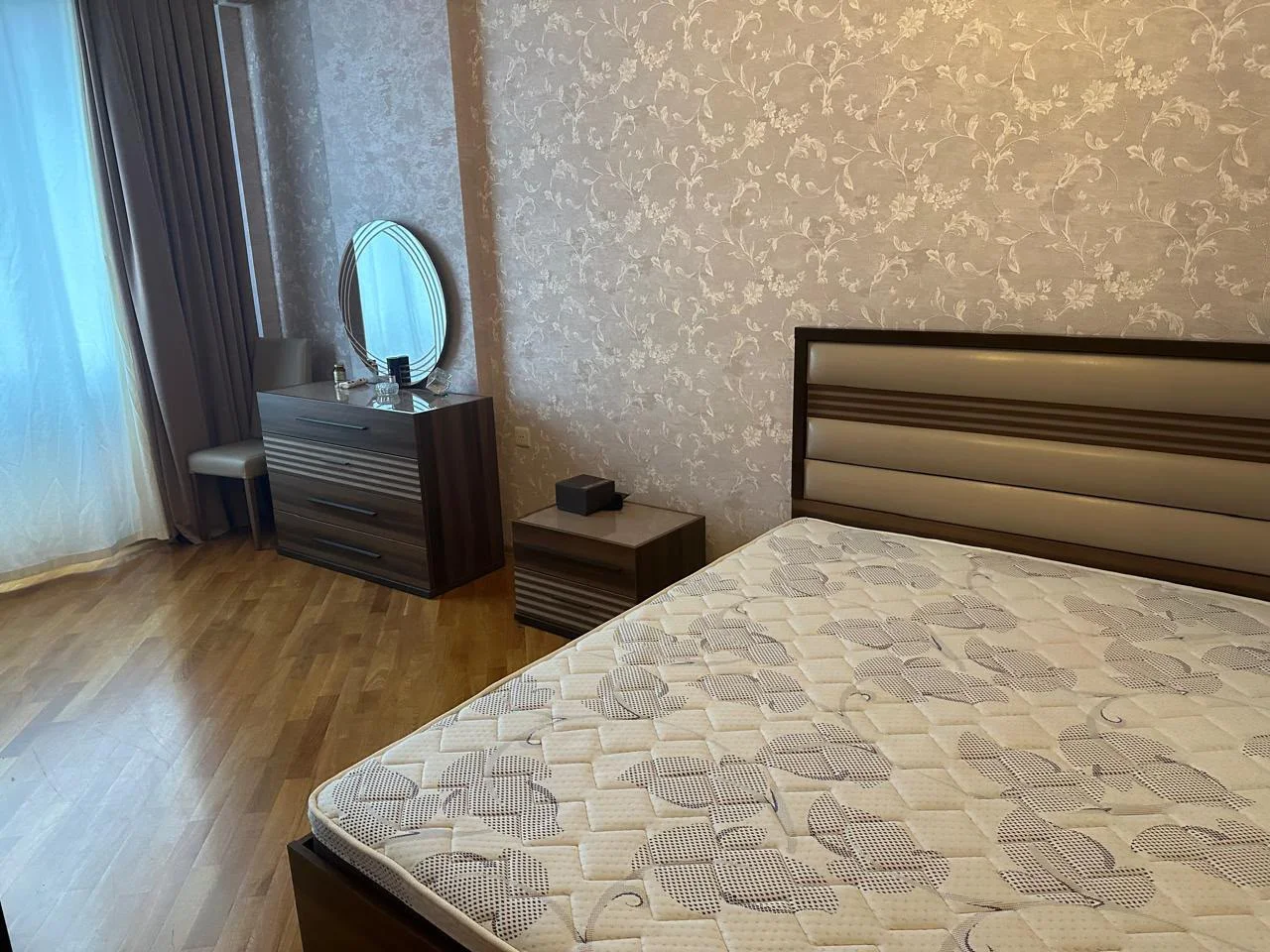 Kirayə 2 otaqlı Mənzil 75 m² Yasamal r. İnşaatçılar m. – şəkil 6