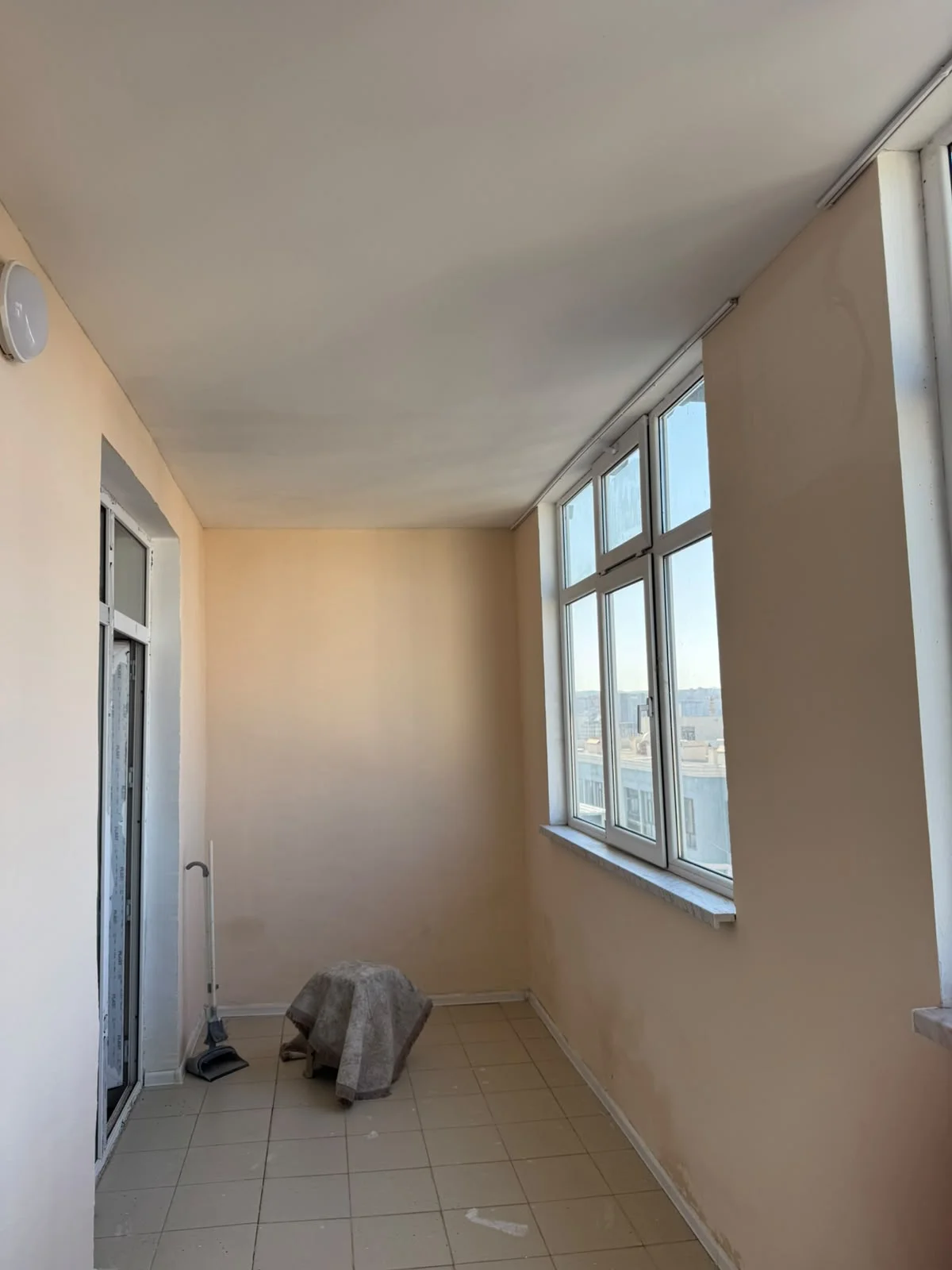 Kirayə 3 otaqlı Mənzil 120 m² Nəsimi r.