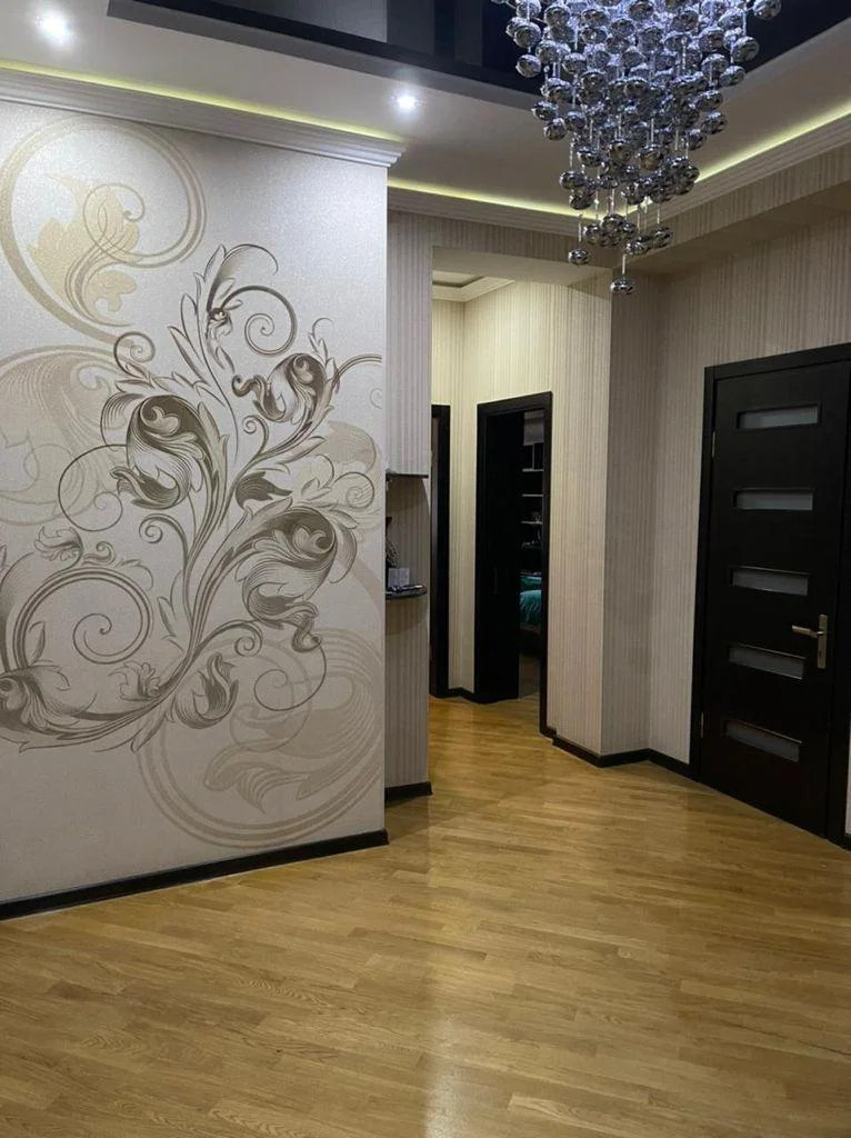 Kirayə 4 otaqlı Mənzil 175 m² Nərimanov r.