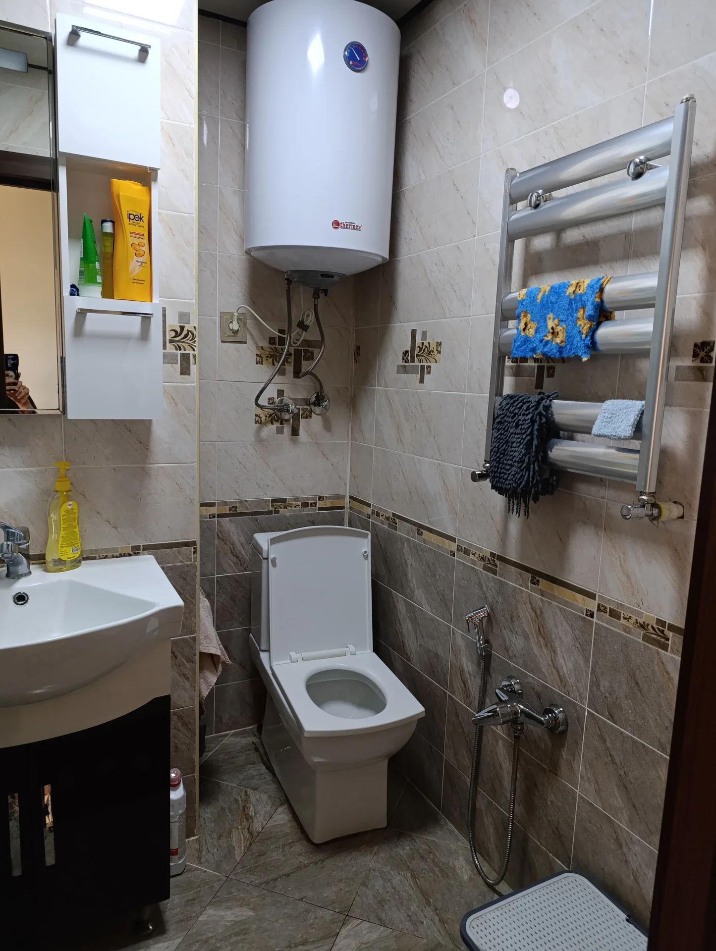 Satılır 2 otaqlı Mənzil 77 m² Abşeron r.
