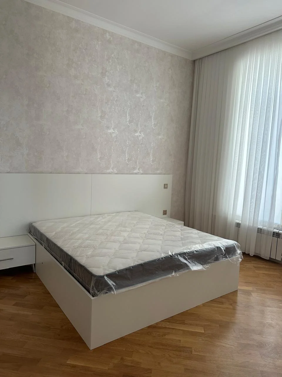 Kirayə 2 otaqlı Həyət evi / Bağ evi 87.4 m² Səbail r. Badamdar q. – şəkil 20