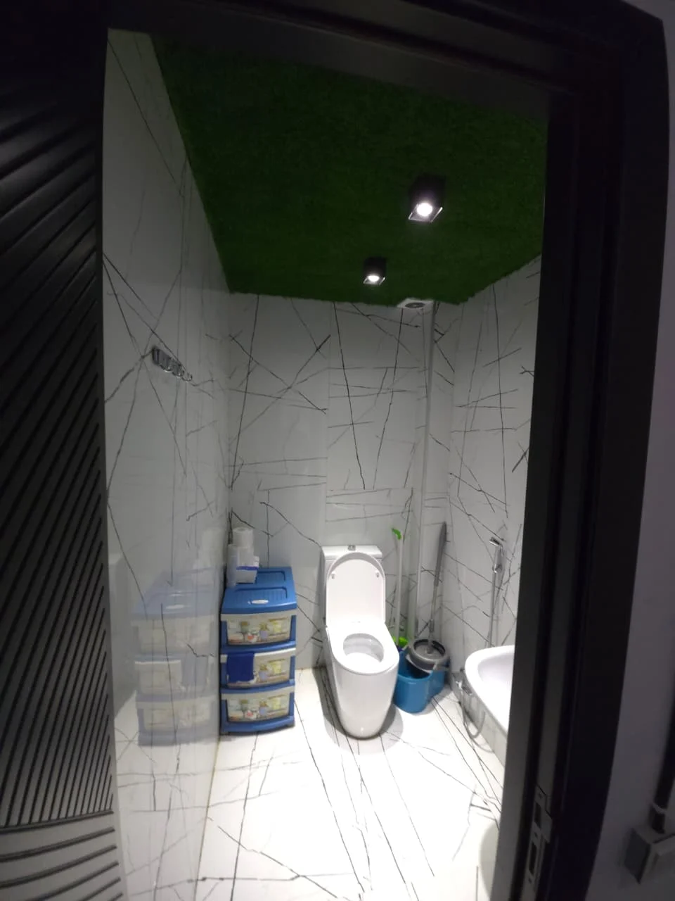 Kirayə 7 otaqlı Ofis 160 m² Nərimanov r. – şəkil 10