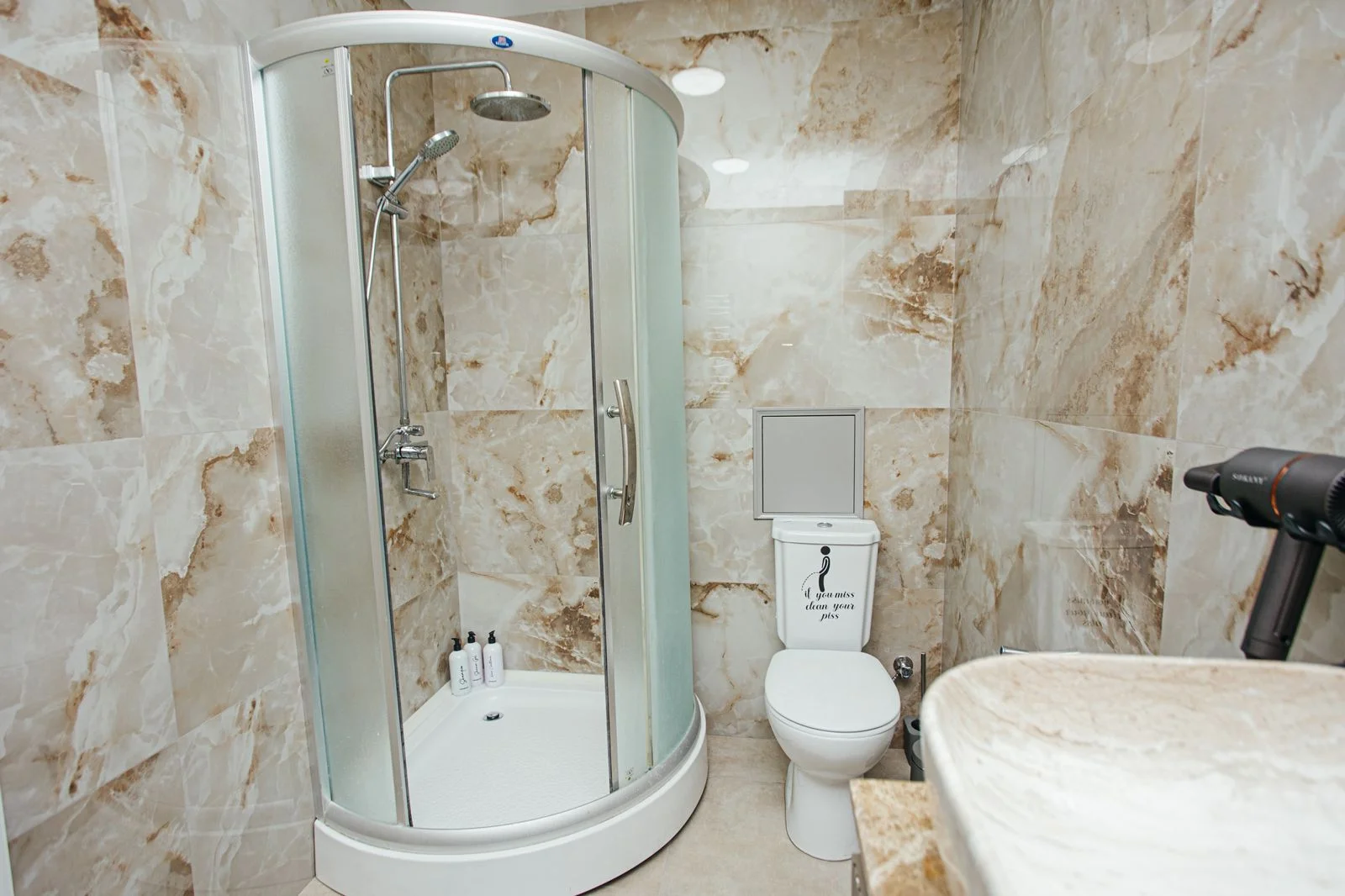 Kirayə 3 otaqlı Mənzil 167 m² Nəsimi r.