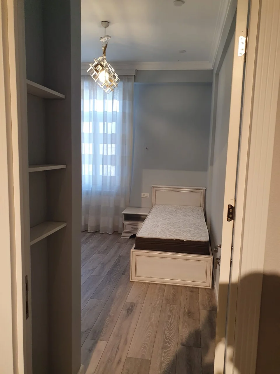 Kirayə 3 otaqlı Mənzil 110 m² Yasamal r. Elmlər Akademiyası m. – şəkil 7
