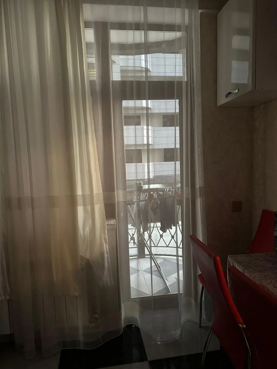 Kirayə 3 otaqlı Mənzil 75 m² Yasamal r. Yeni Yasamal q. İnşaatçılar m. – şəkil 8