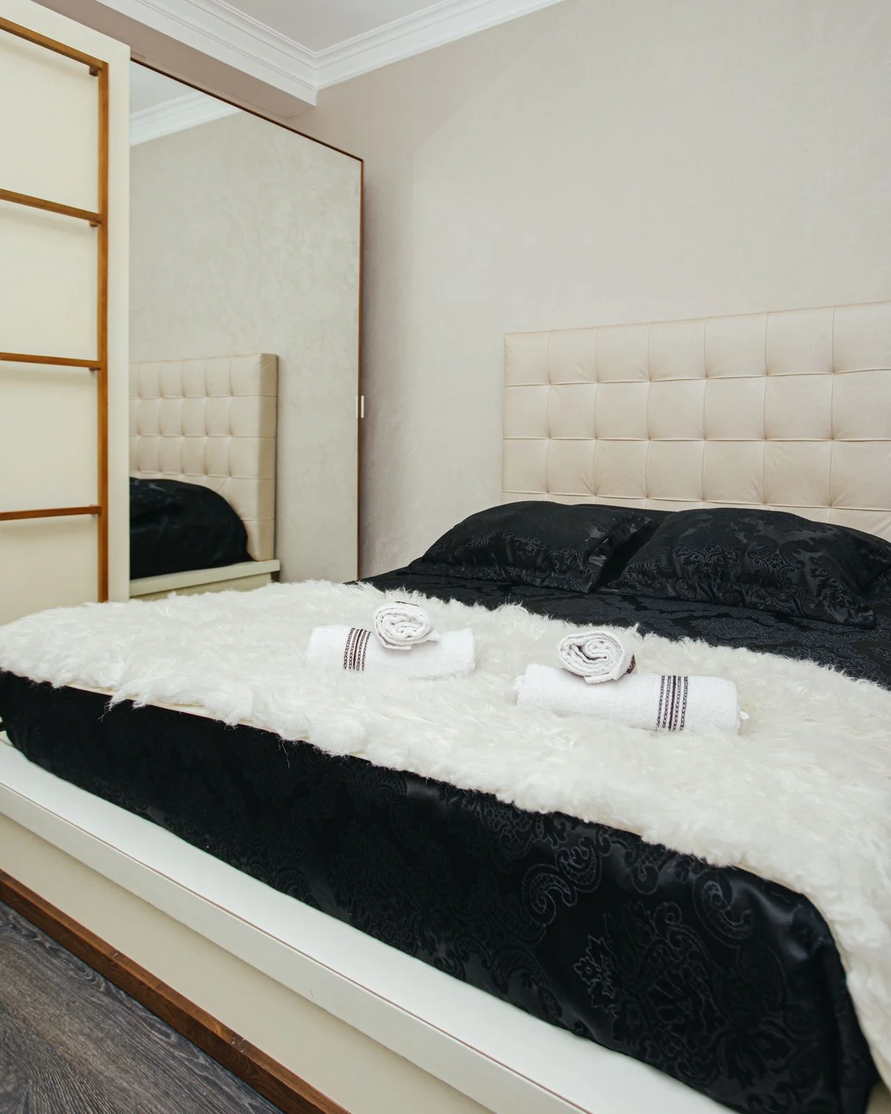 Kirayə 3 otaqlı Mənzil 167 m² Yasamal r.