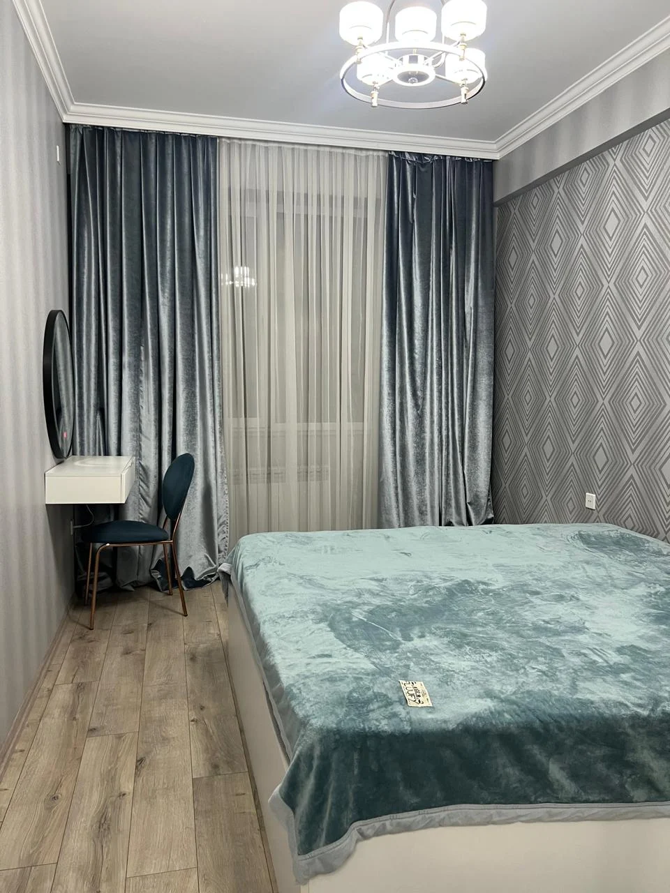 Kirayə 3 otaqlı Mənzil 112 m² Yasamal r.