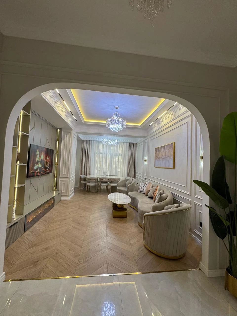 Grand Plaza, Nəsimi