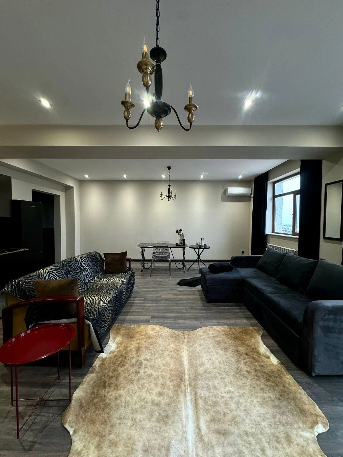 Kirayə 2 otaqlı Mənzil 100 m² Nəsimi r. – şəkil 2