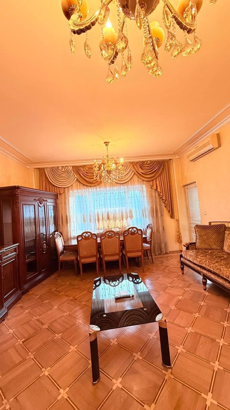 Satılır 3 otaqlı Mənzil 135 m² Yasamal r. Elmlər Akademiyası m. – şəkil 2