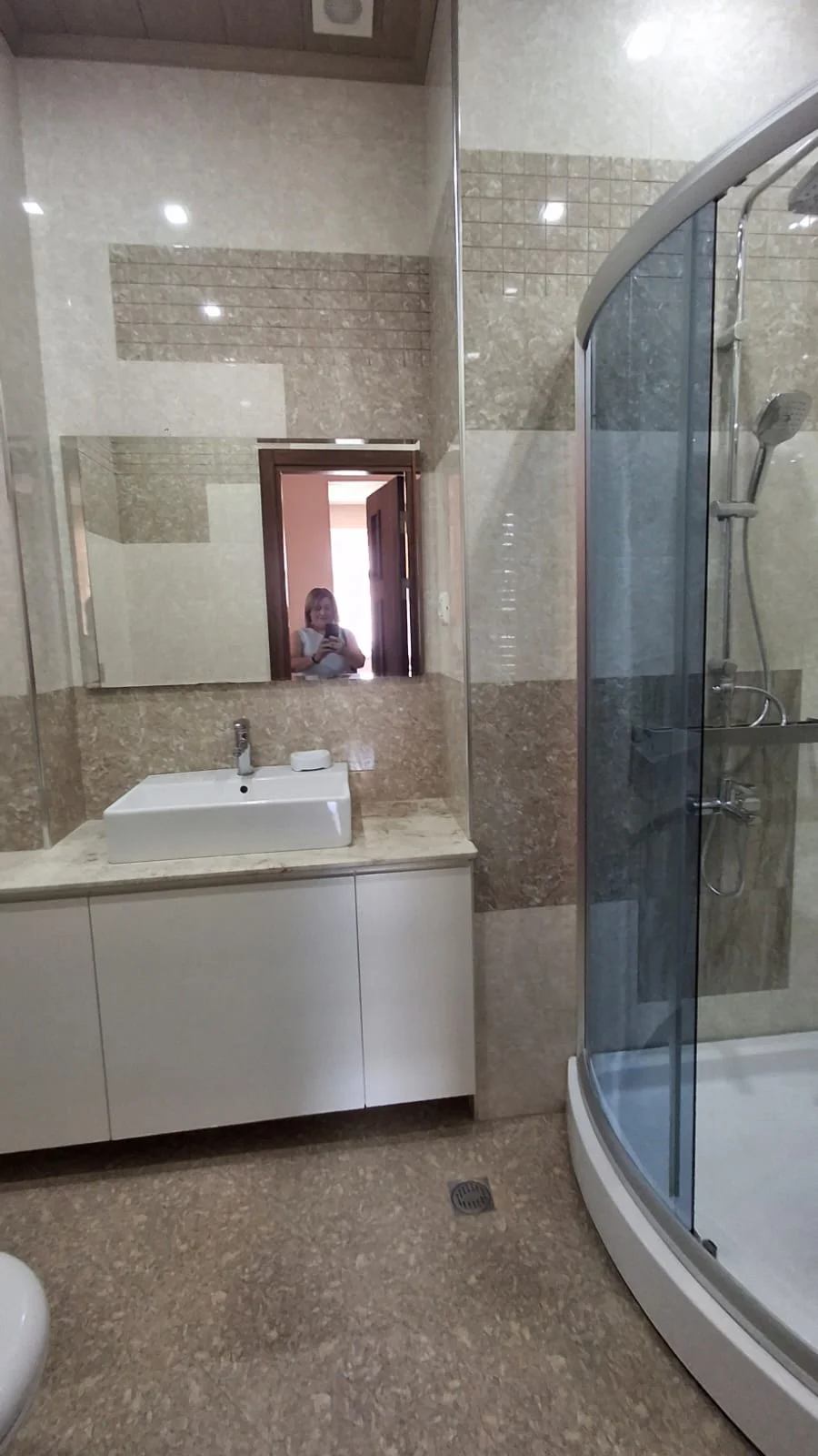 Kirayə 4 otaqlı Mənzil 200 m² Yasamal r. – şəkil 7
