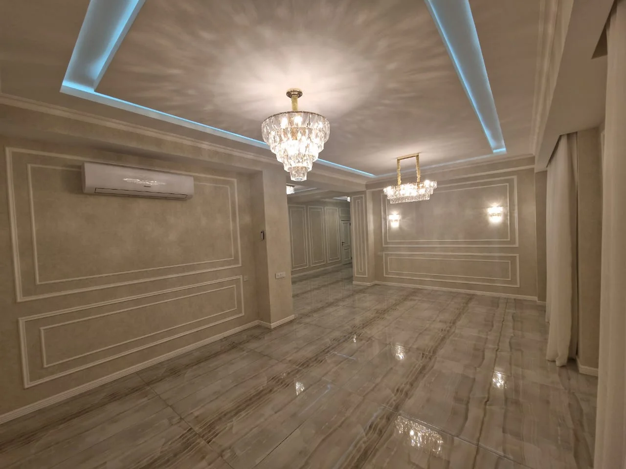Kirayə 5 otaqlı Mənzil 200 m² Xətai r.
