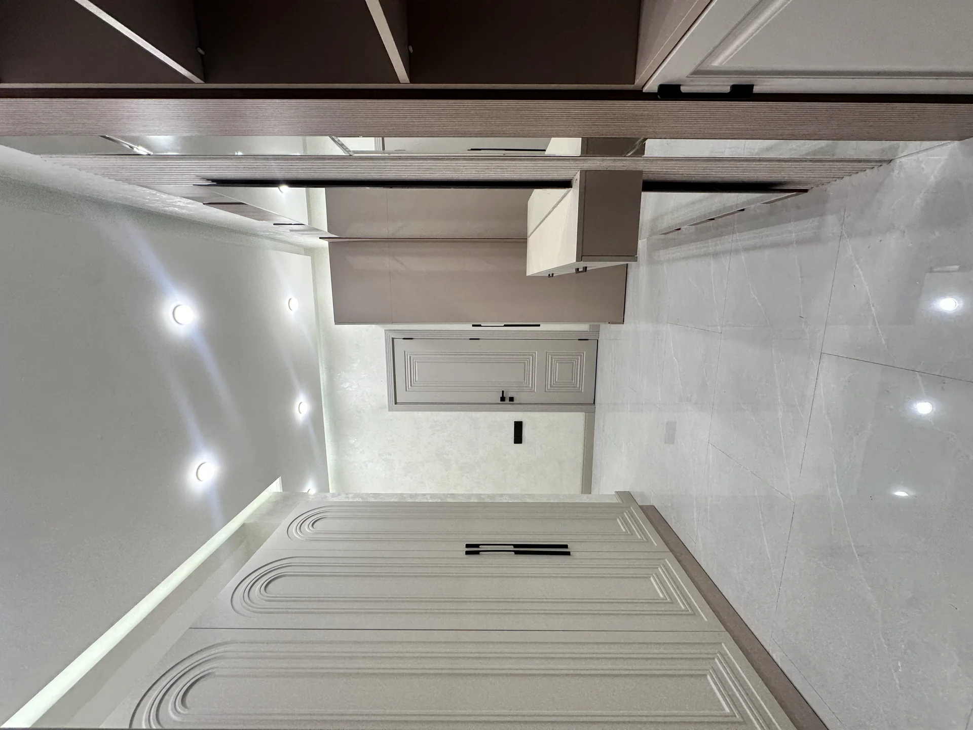 Satılır 2 otaqlı Mənzil 85 m² Xətai r.