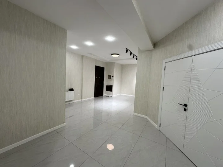Kirayə 5 otaqlı Ofis 225 m² Yasamal r. Elmlər Akademiyası m. – şəkil 15