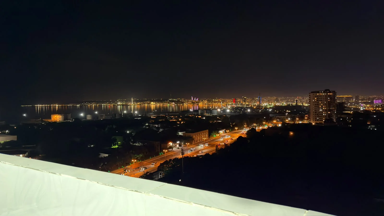 Kirayə 3 otaqlı Mənzil 115 m² Xətai r. – şəkil 6