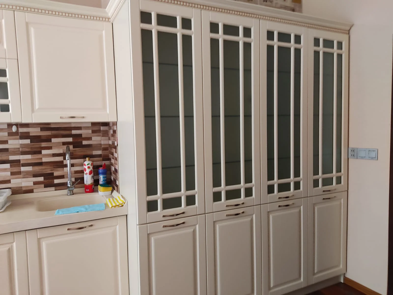 Kirayə 3 otaqlı Mənzil 120 m² Xətai r.
