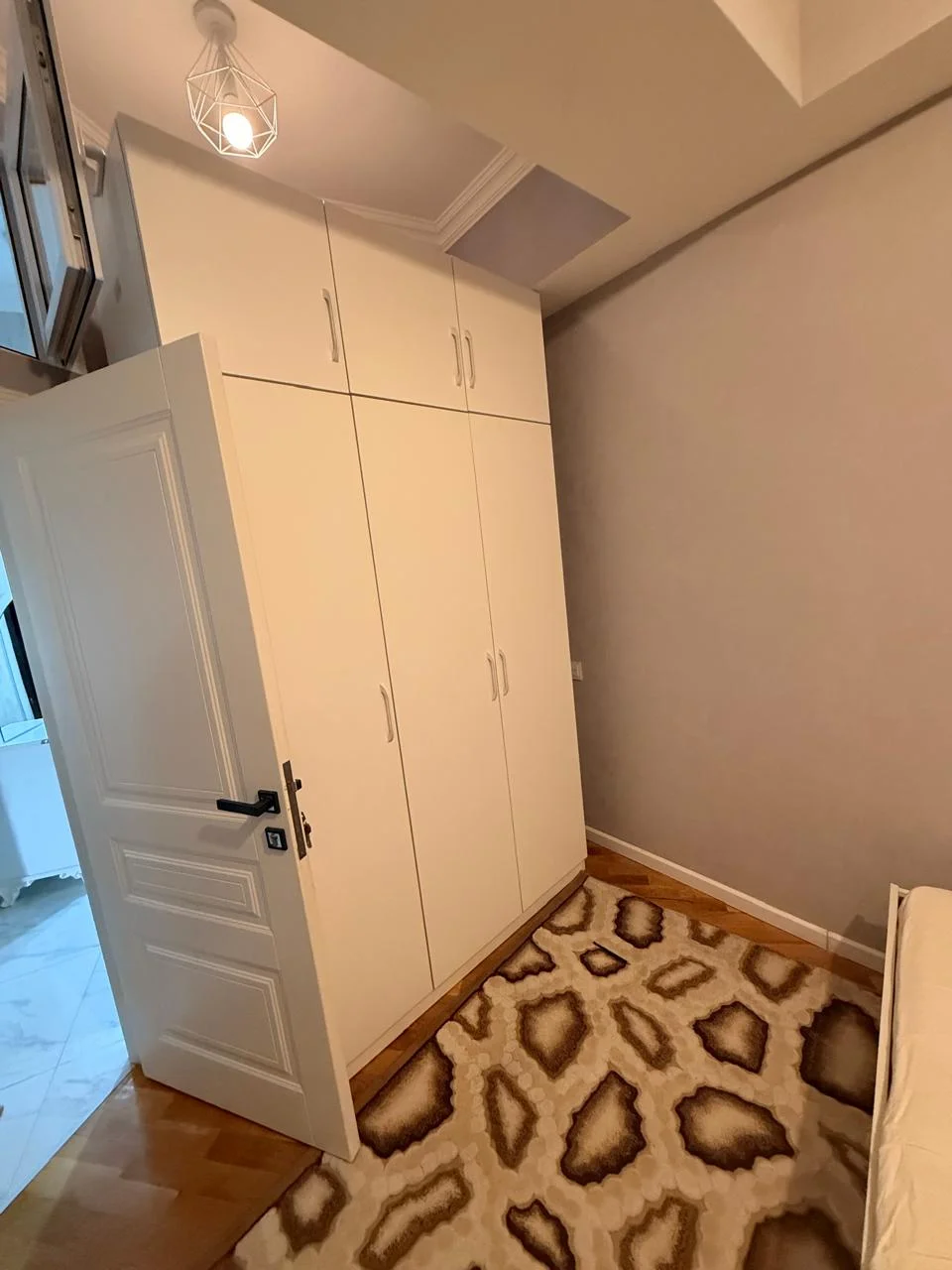 Kirayə 3 otaqlı Mənzil 100 m² Yasamal r. Nizami m. – şəkil 15