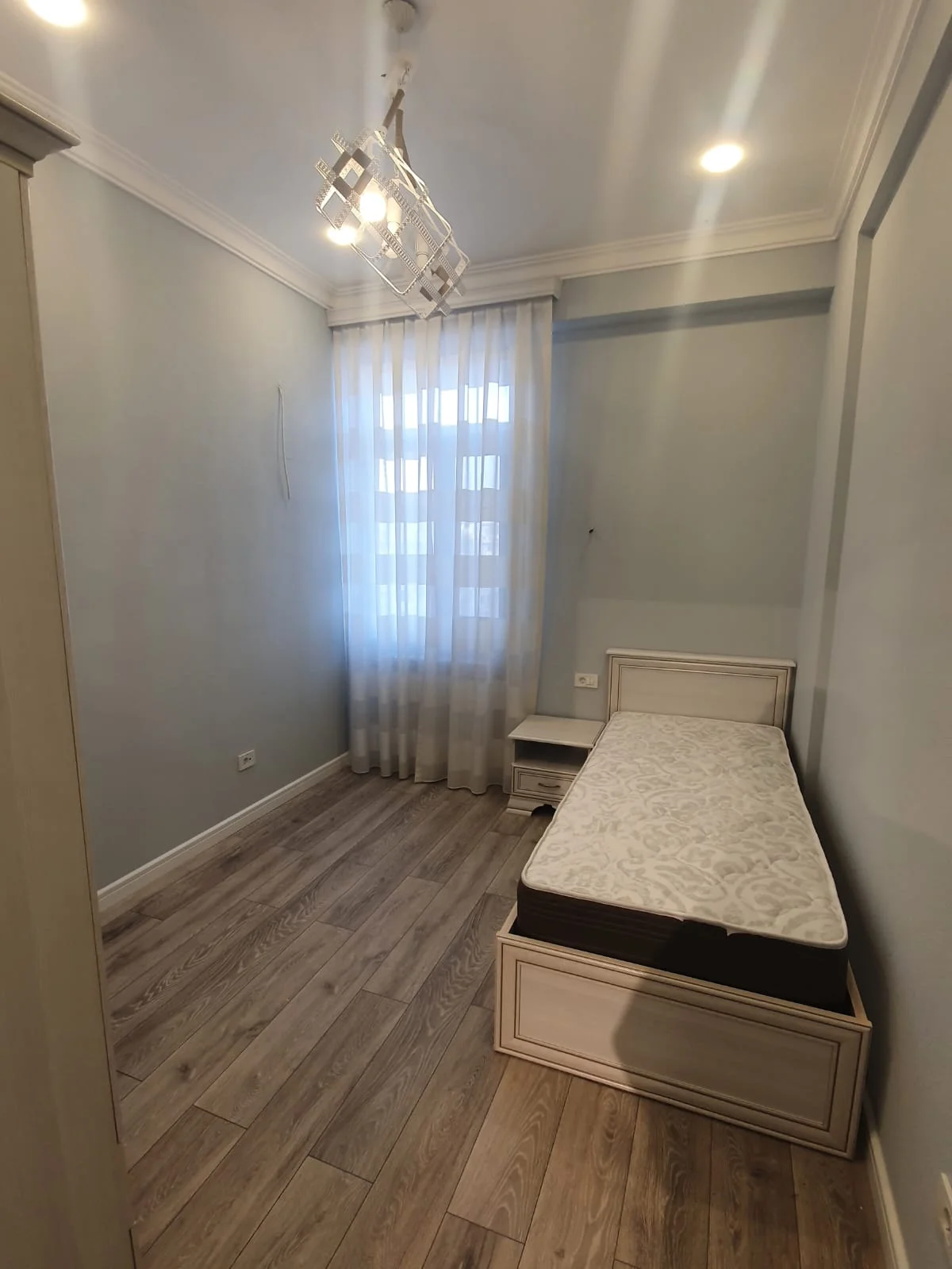Kirayə 3 otaqlı Mənzil 100 m² Nərimanov r. Gənclik m. – şəkil 13