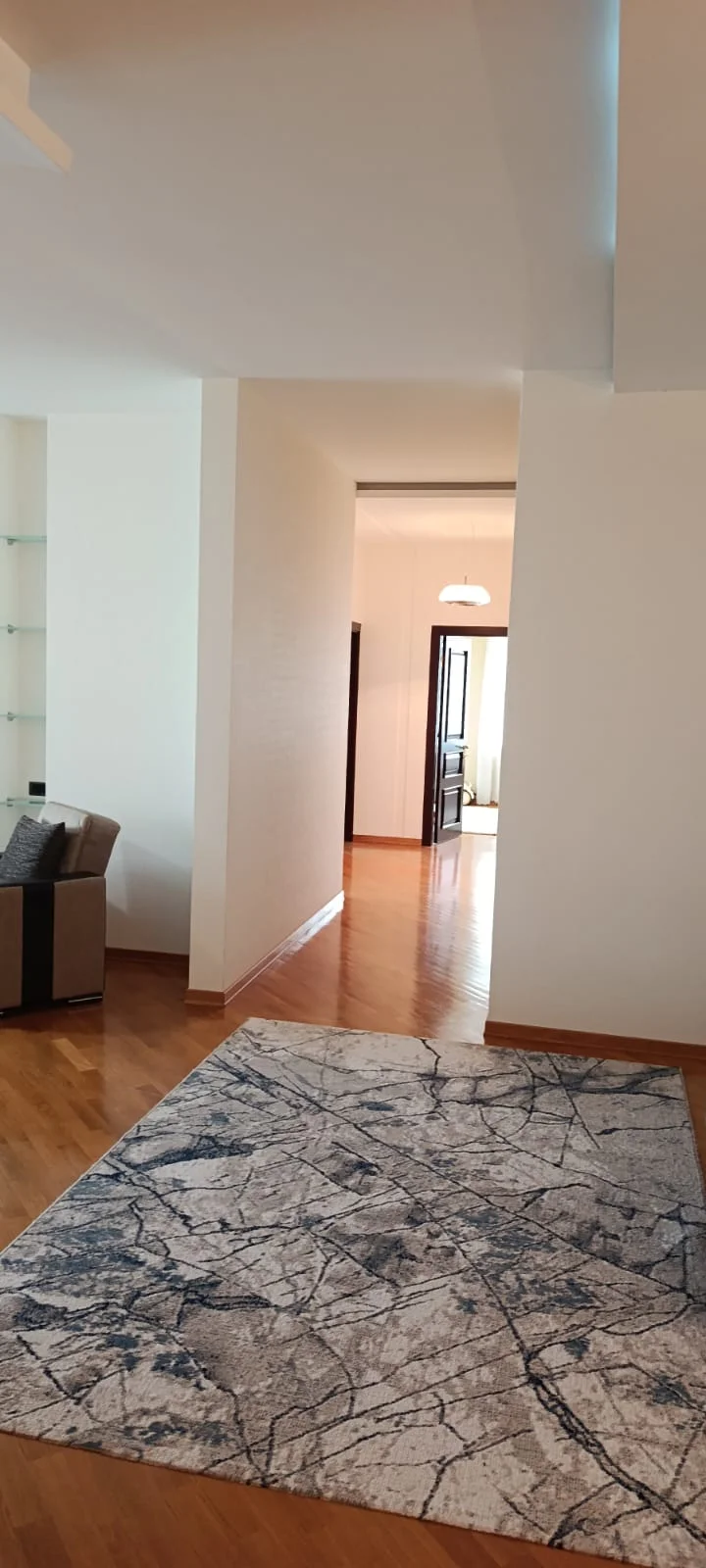 For rent 3-room Apartment 160 m² Nəsimi dist. 28 May metro – şəkil 10