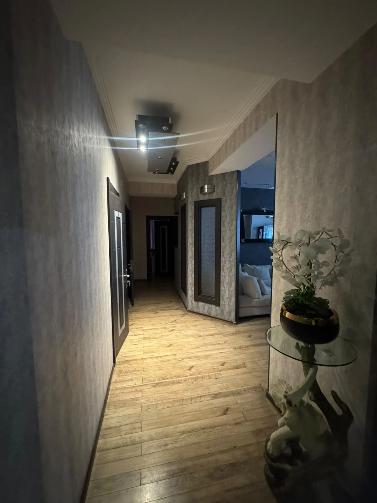 Kirayə 3 otaqlı Mənzil 130 m² Nərimanov r. Gənclik m. – şəkil 10