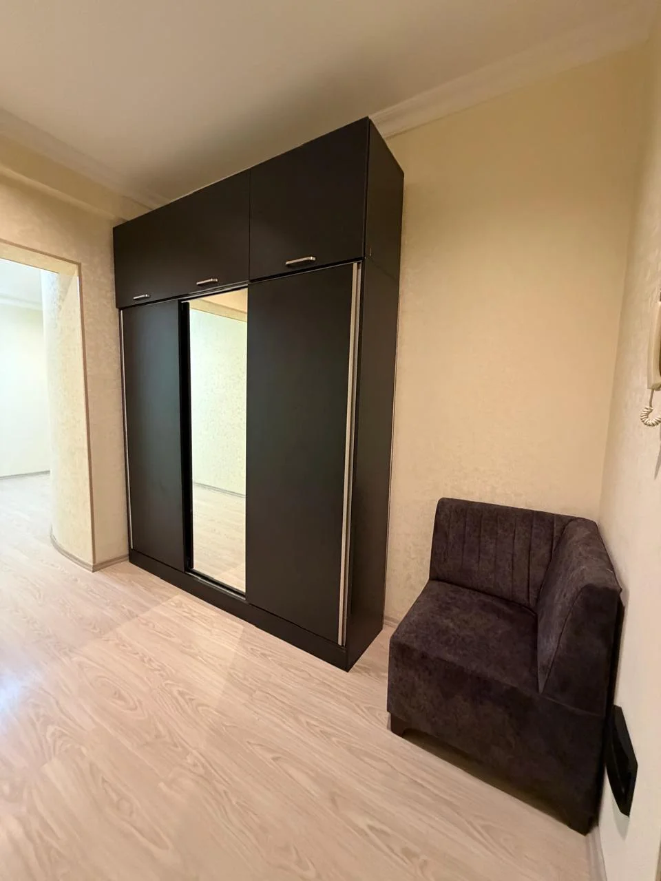 Kirayə 3 otaqlı Mənzil 130 m² Yasamal r. Yeni Yasamal q. – şəkil 8