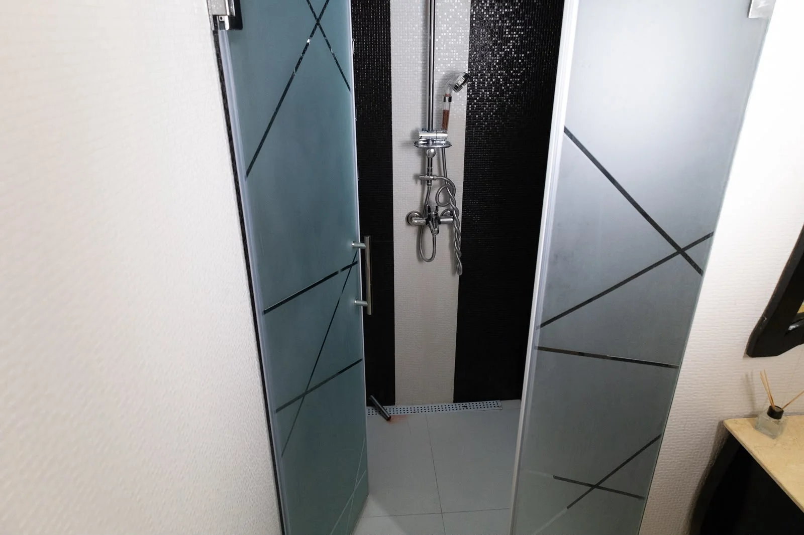 Kirayə 2 otaqlı Mənzil 90 m² Nəsimi r. Nizami m. – şəkil 12