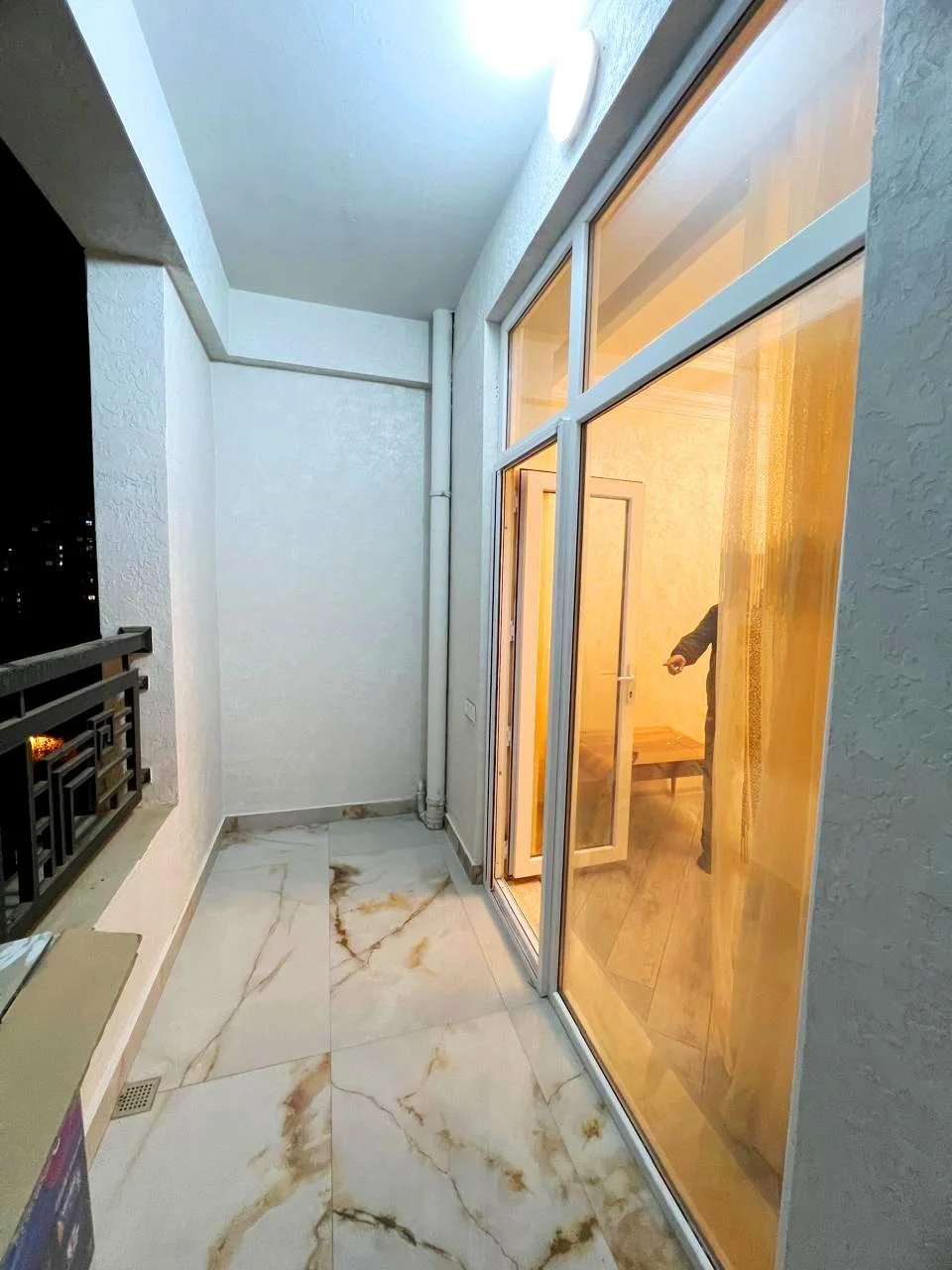Kirayə 2 otaqlı Mənzil 82 m² Nəsimi r. – şəkil 18