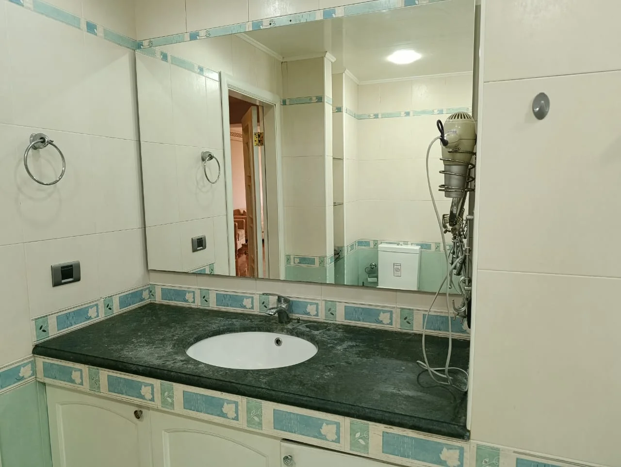 Kirayə 3 otaqlı Mənzil 180 m² Səbail r. İçərişəhər m. – şəkil 3