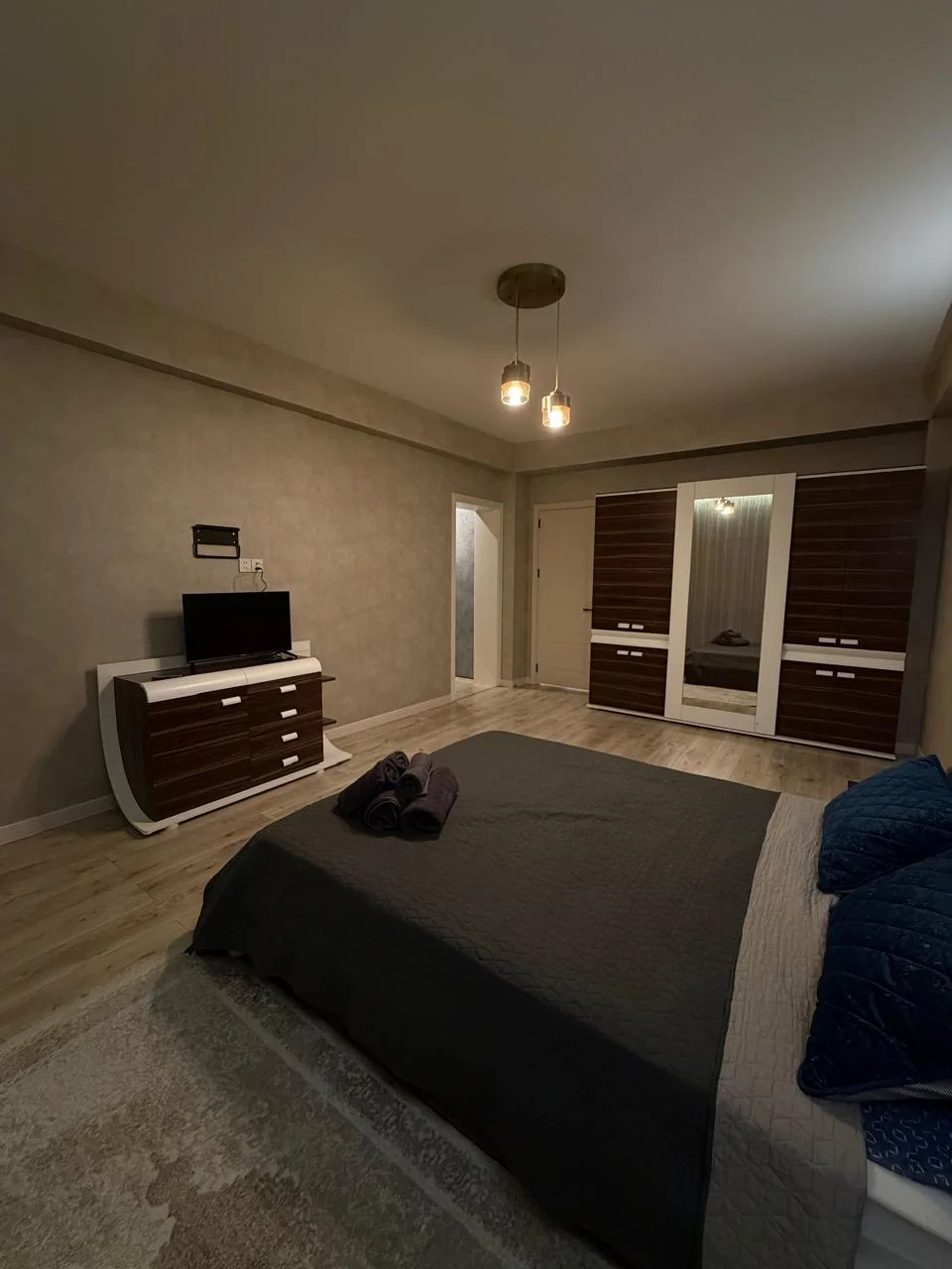 Kirayə 3 otaqlı Mənzil 110 m² Xətai r.