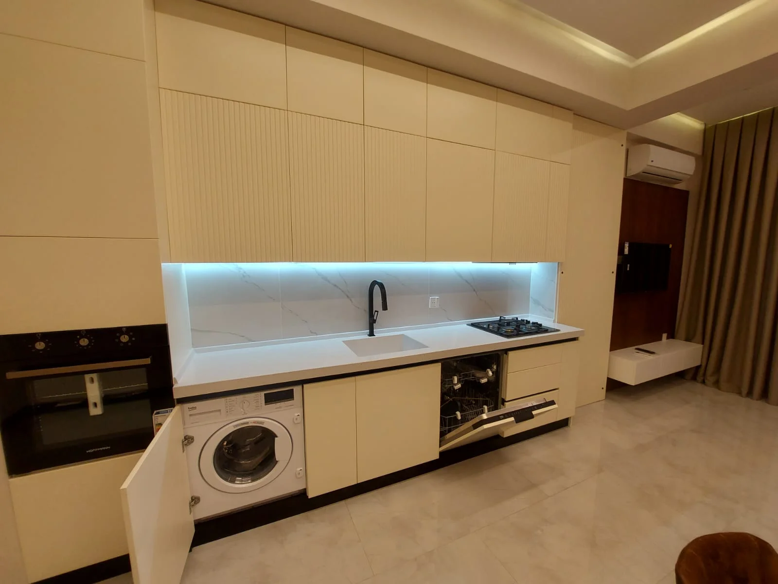 Nizami m. Malibo residence 1300 azn