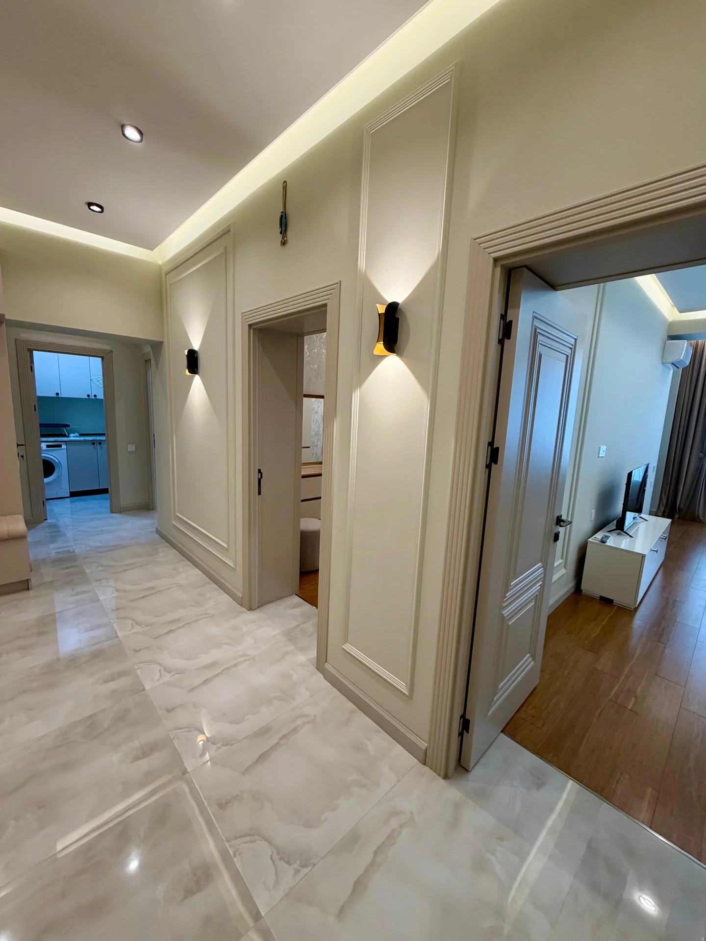 Kirayə 2 otaqlı Mənzil 85 m² Nəsimi r.