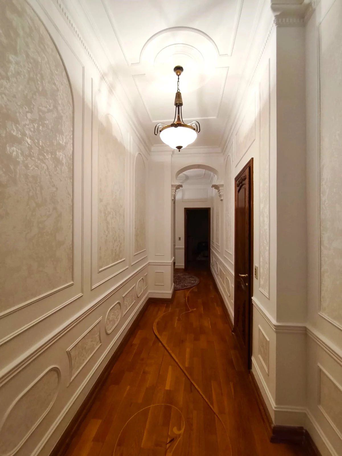 Kirayə 4 otaqlı Mənzil 200 m² Nəsimi r.