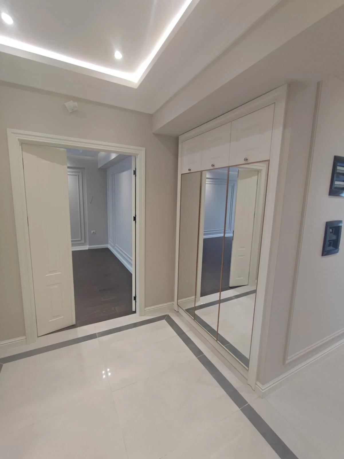Kirayə 4 otaqlı Mənzil 129 m² Nərimanov r.