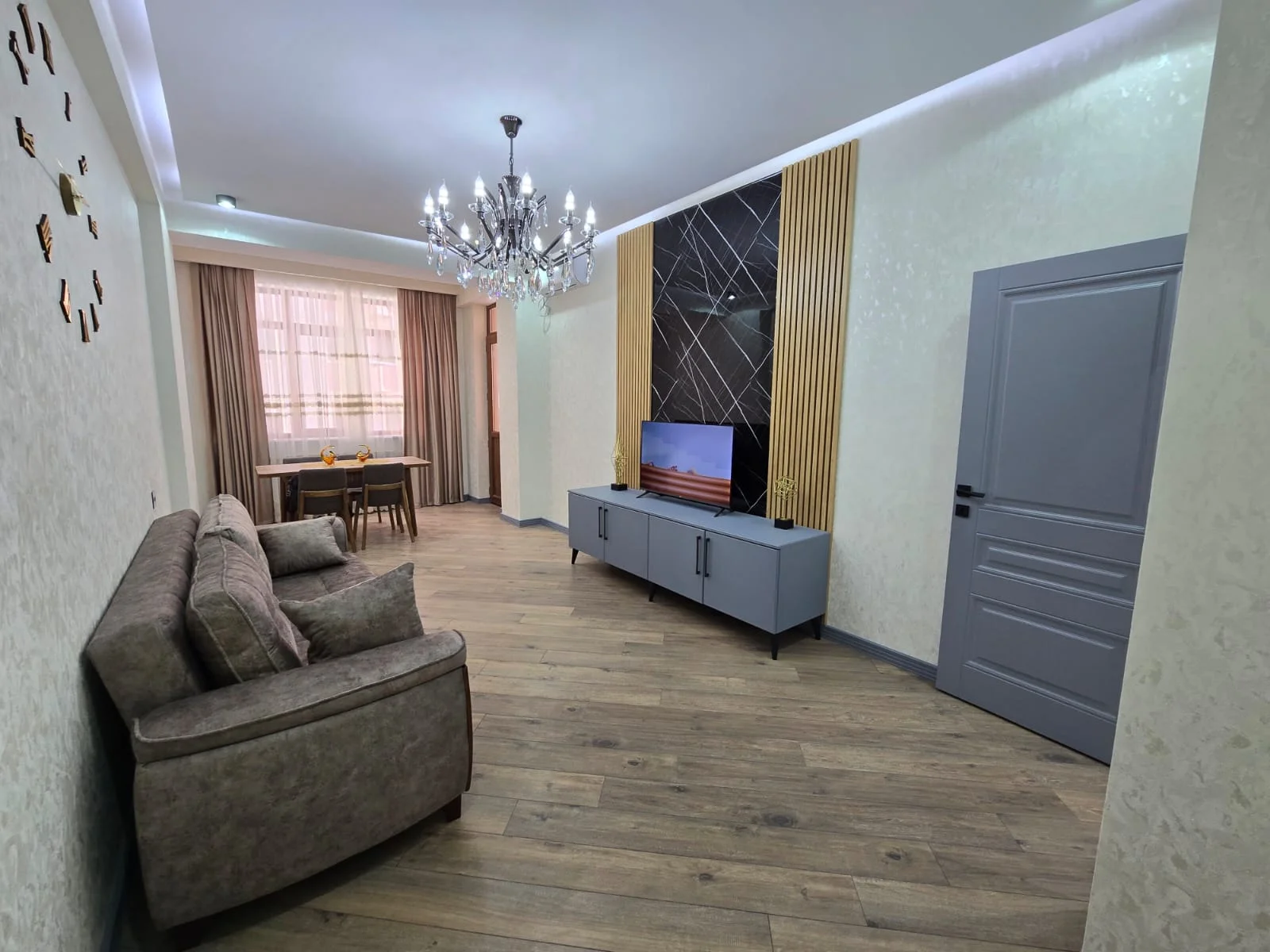 Kirayə 3 otaqlı Mənzil 105 m² Nərimanov r.