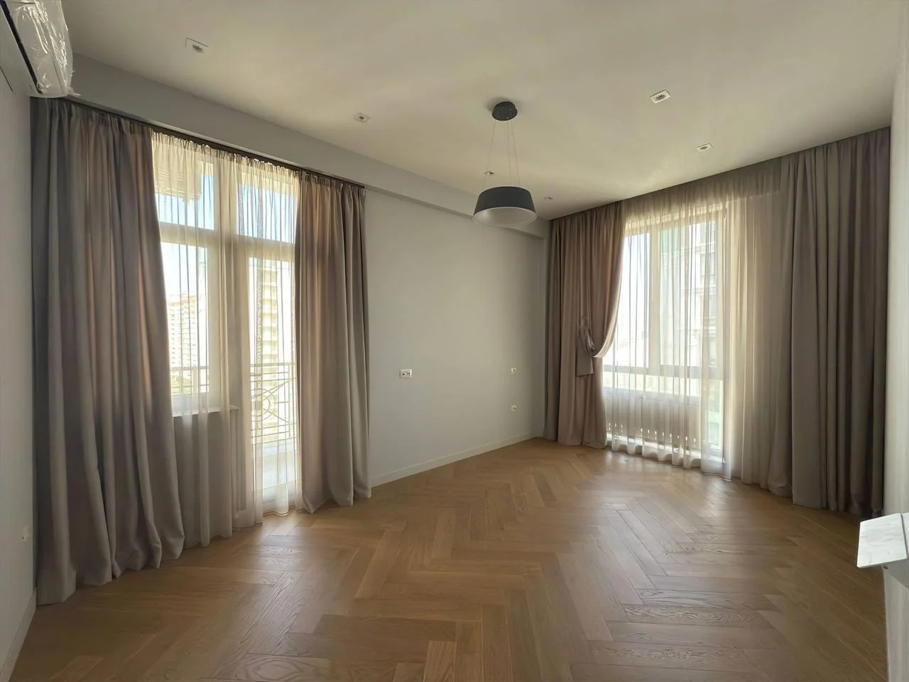 Satılır 3 otaqlı Mənzil 134 m² Nərimanov r. Nərimanov m. – şəkil 13