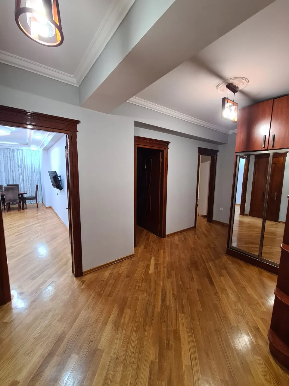 Kirayə 2 otaqlı Mənzil 90 m² Nəsimi r. 8 Noyabr m. – şəkil 6