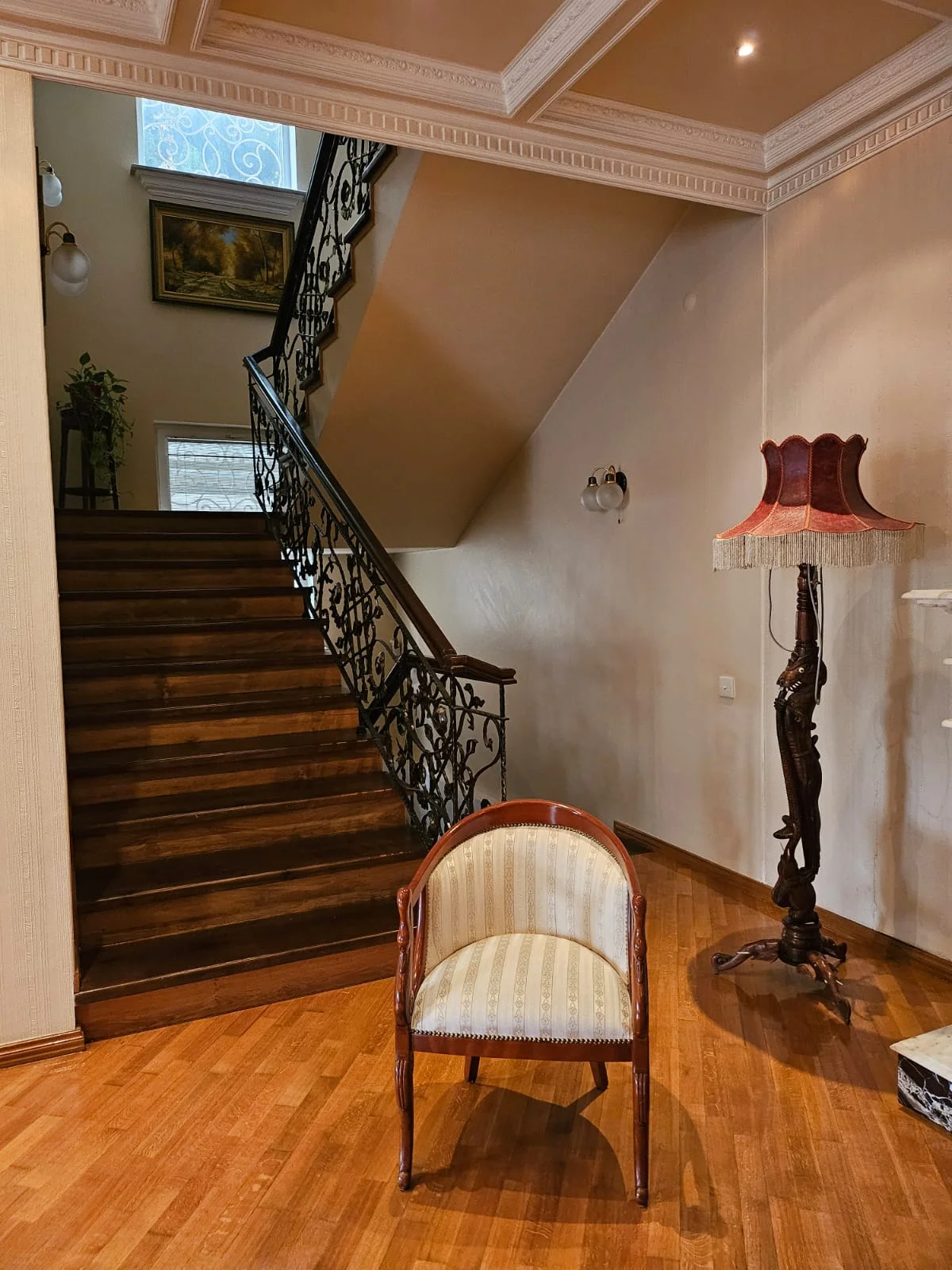 Kirayə 9 otaqlı Həyət evi / Bağ evi 700 m² Nəsimi r.