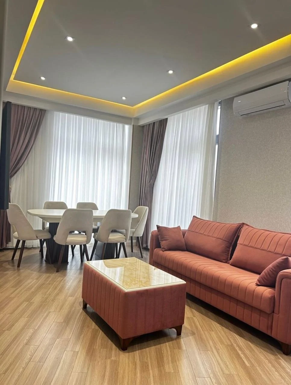 Kirayə 2 otaqlı Mənzil 110 m² Nəsimi r.
