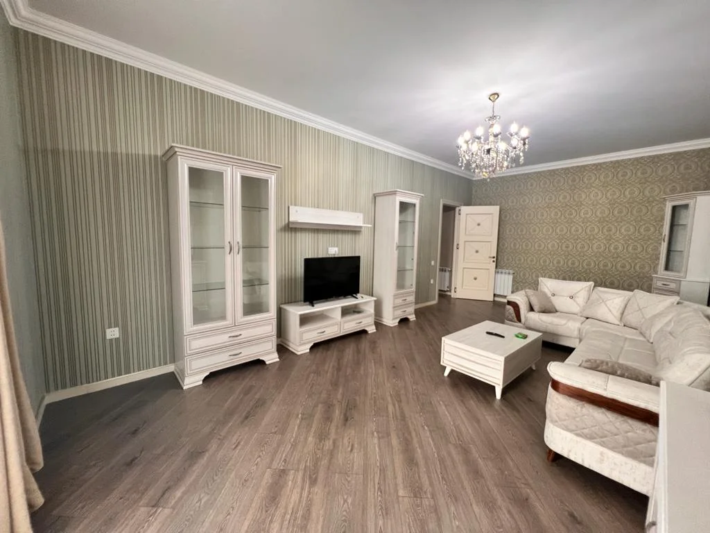 Kirayə 2 otaqlı Mənzil 106 m² Bakı – şəkil 14
