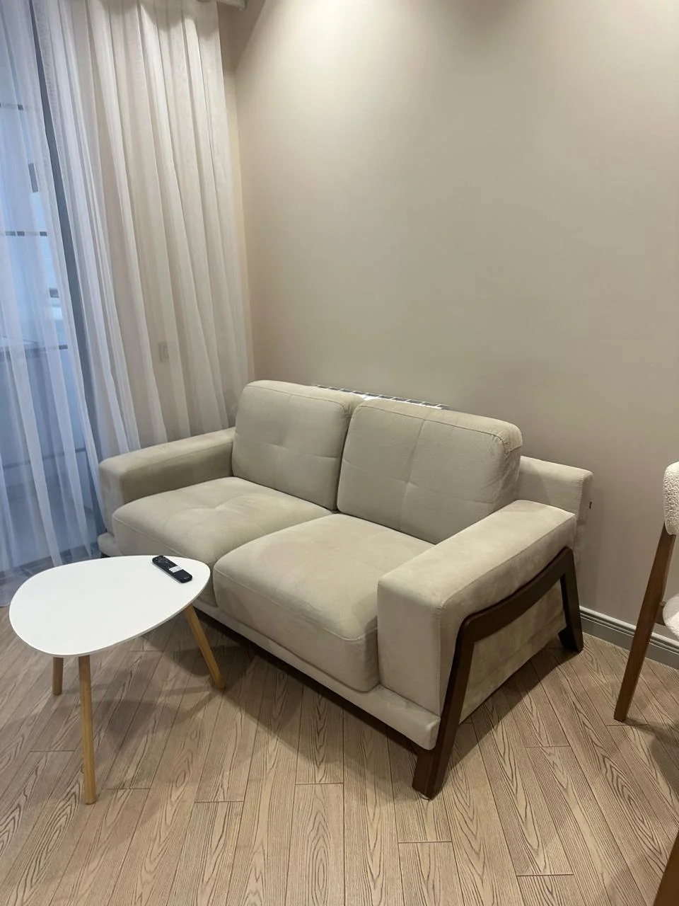 Kirayə 2 otaqlı Mənzil 75 m² Xətai r.