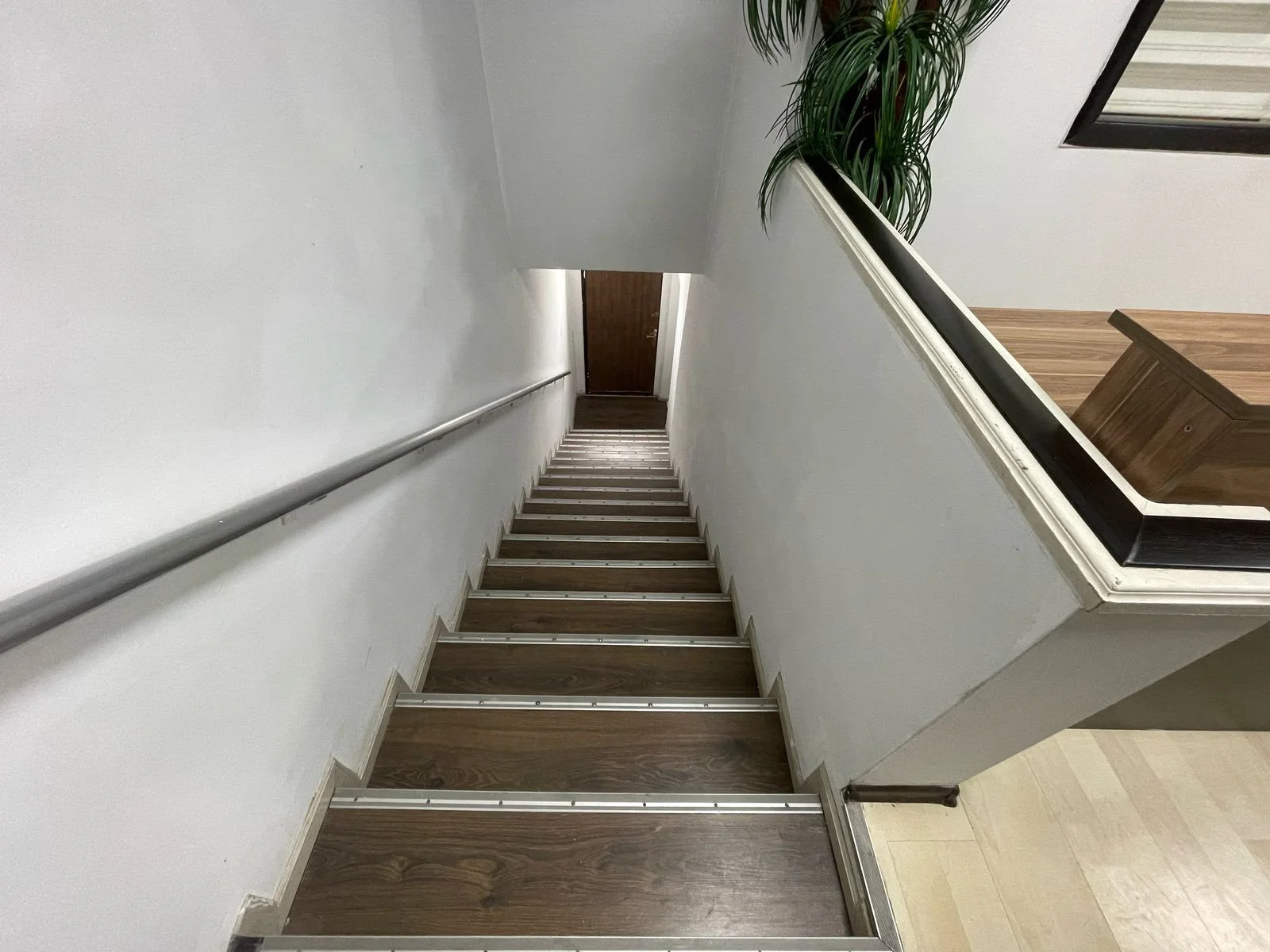 Kirayə 5 otaqlı Ofis 200 m² Xətai r.