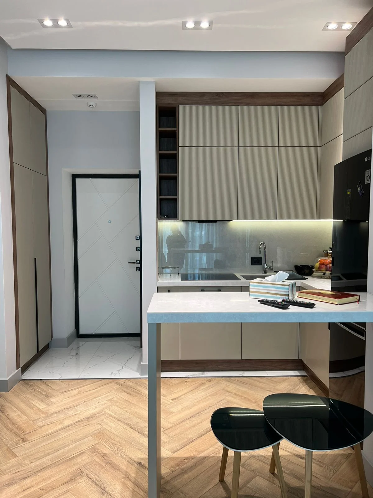 Kirayə 2 otaqlı Mənzil 60 m² Xətai r.