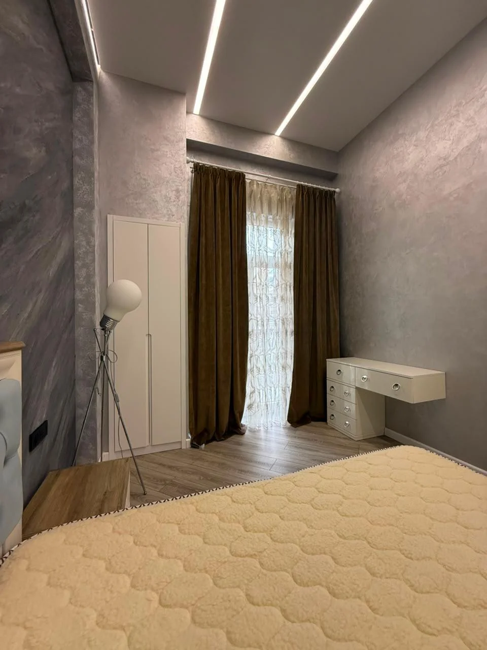 Kirayə 2 otaqlı Mənzil 60 m² Xətai r.