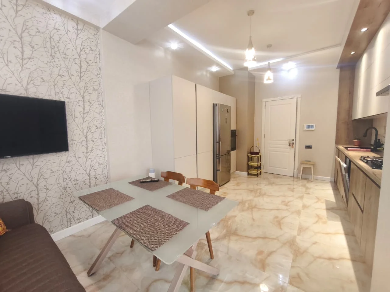 Kirayə 3 otaqlı Mənzil 140 m² Nəsimi r. 28 May m. – şəkil 19