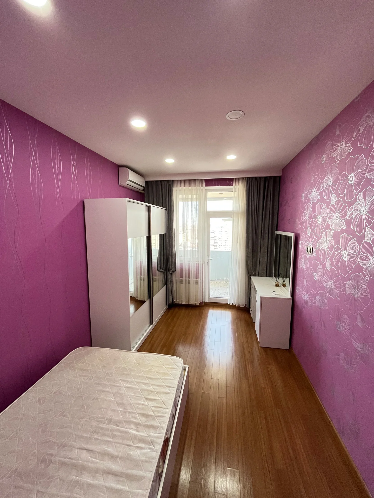 Kirayə 3 otaqlı Mənzil 80 m² Yasamal r. 20 Yanvar m. – şəkil 2