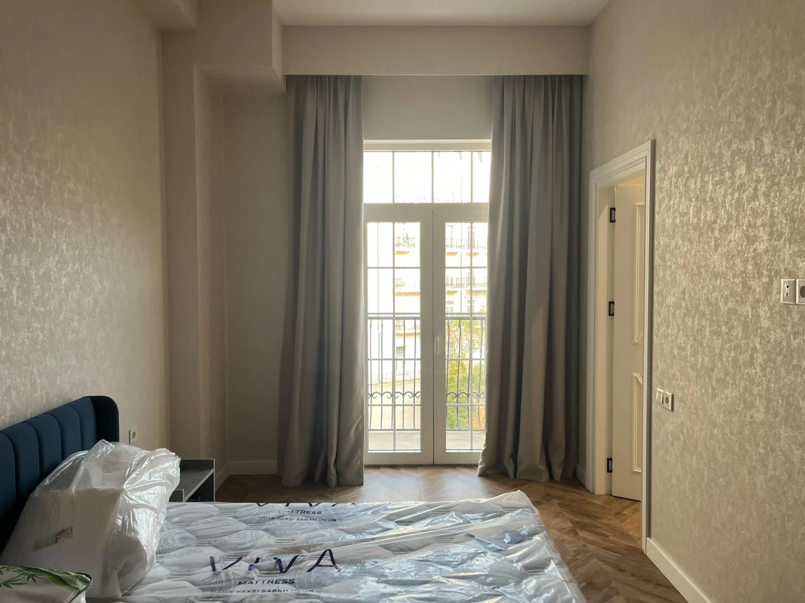 Kirayə 2 otaqlı Mənzil 68 m² Xətai r. Ağ şəhər q. – şəkil 7