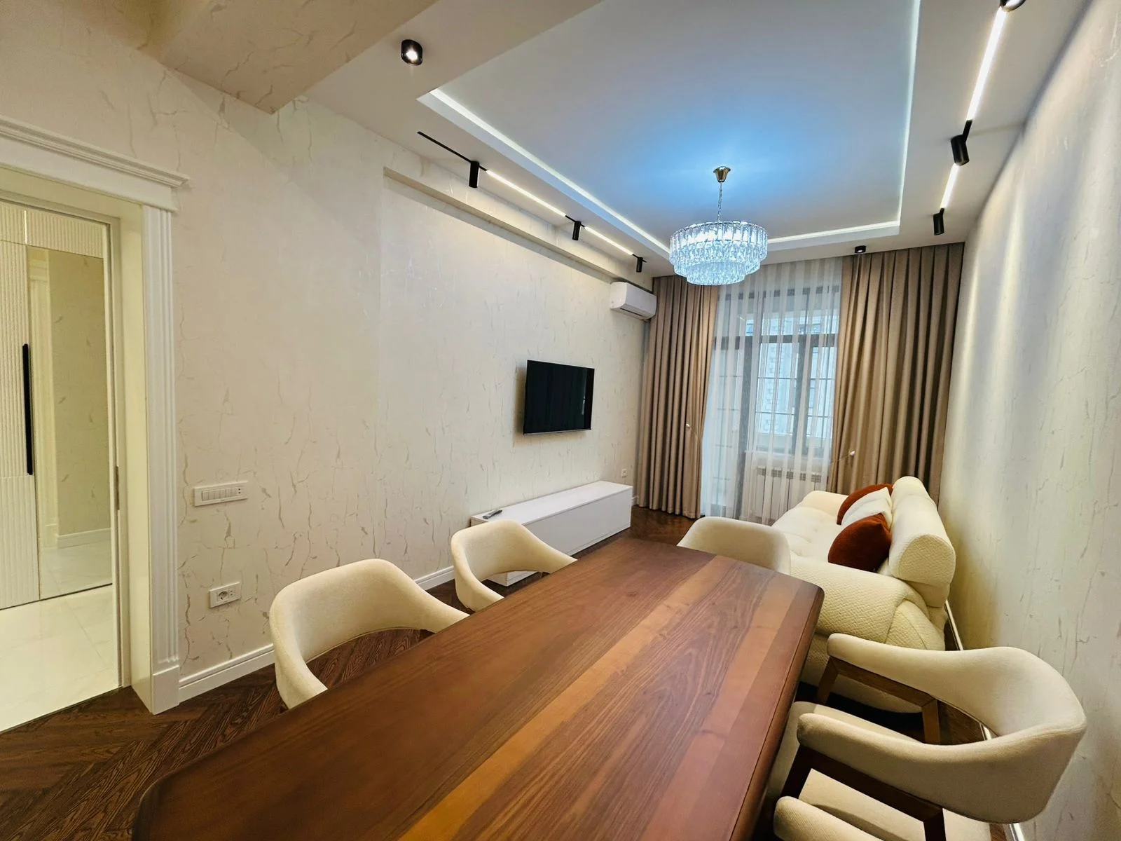 Kiralık 2 odalı Daire 70 m² Yasamal ilçesi Elmlər Akademiyası metro – şəkil 2